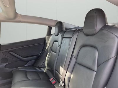 2021 Tesla Model 3 Standard Range Plus RWD