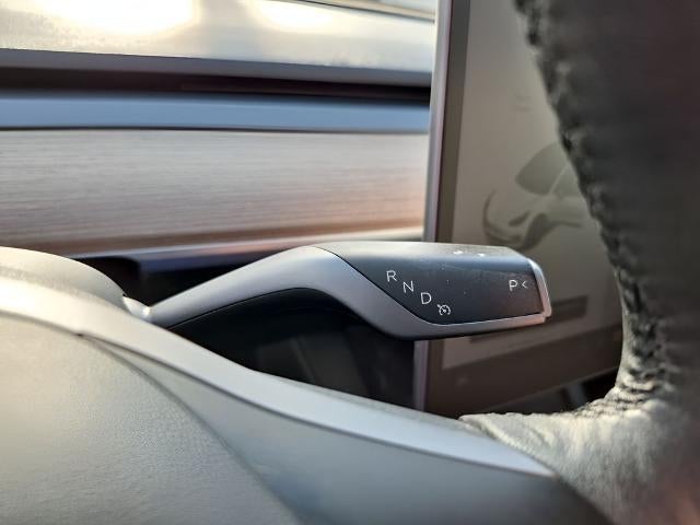 2021 Tesla Model 3 Standard Range Plus RWD