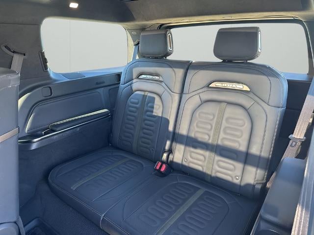 2024 Rivian R1S Adventure Dual-Motor Standard Pack