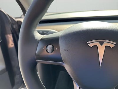 2022 Tesla Model Y Long Range AWD