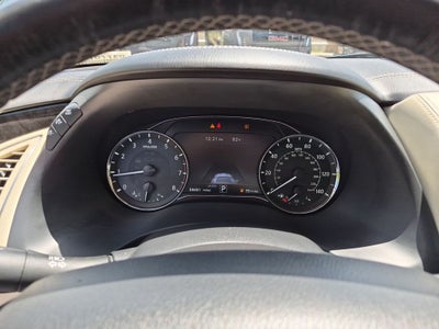 2022 INFINITI QX80 LUXE