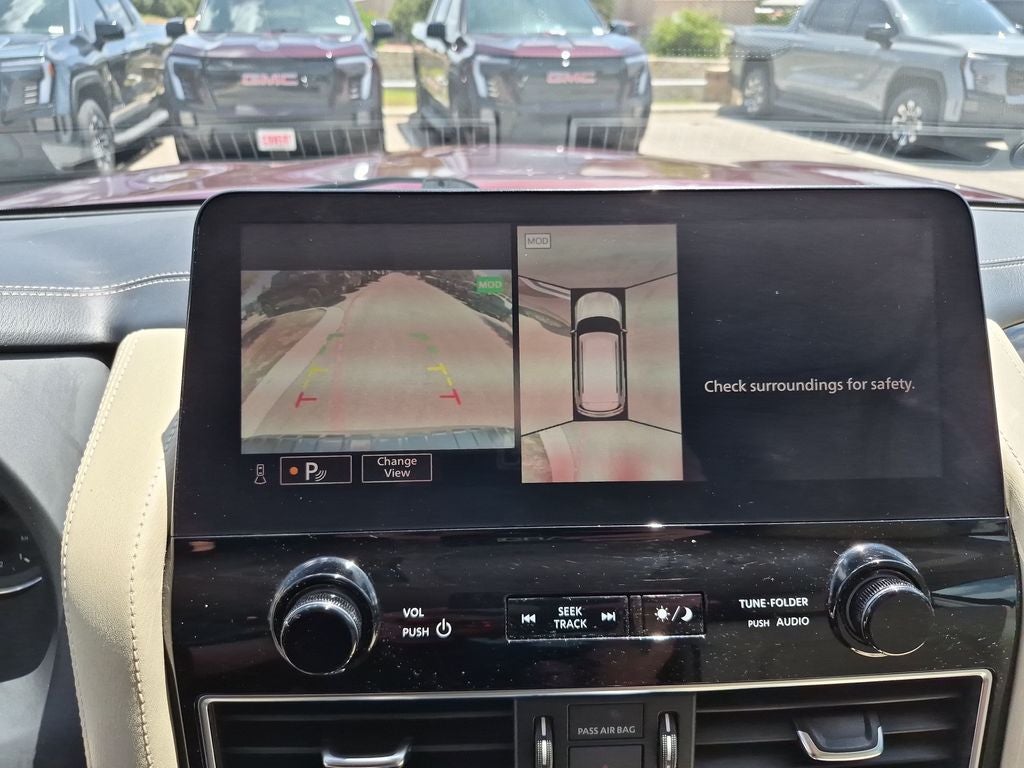 2022 INFINITI QX80 LUXE
