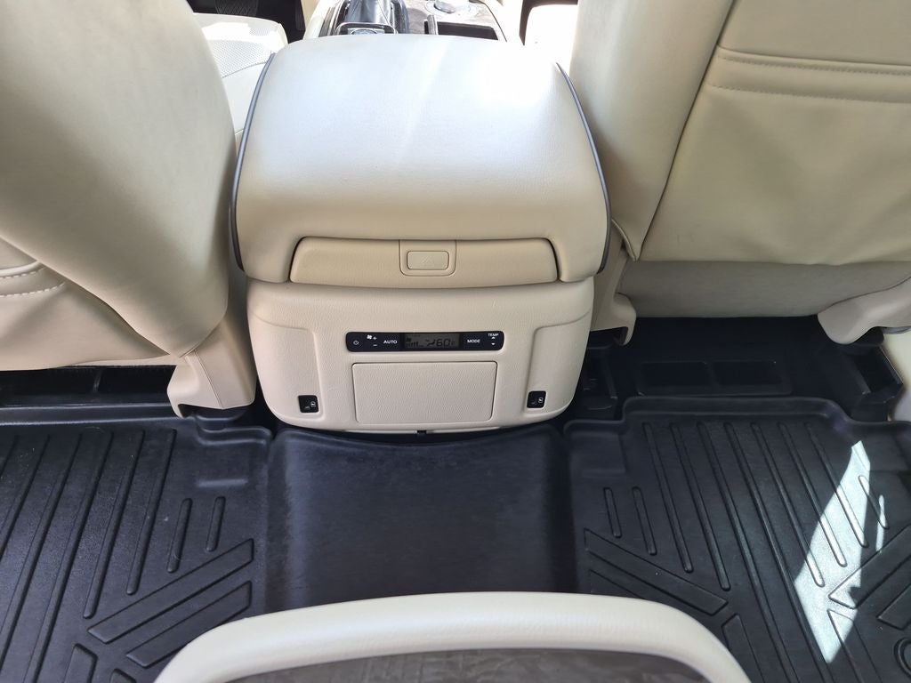 2022 INFINITI QX80 LUXE