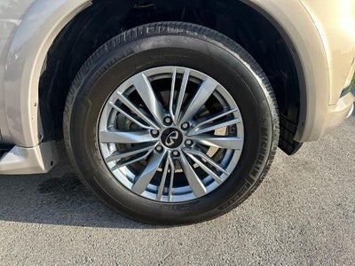 2022 INFINITI QX80 LUXE RWD