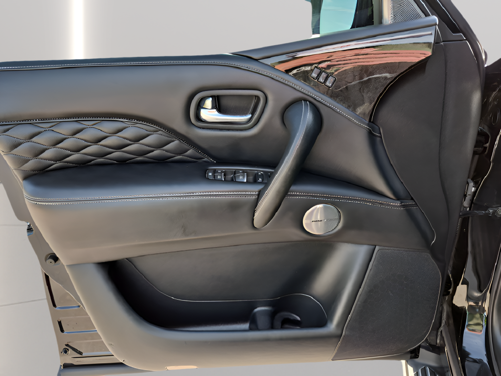 2023 INFINITI QX80 Sensory