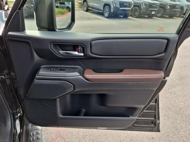 2025 Toyota Land Cruiser 4WD (GS)