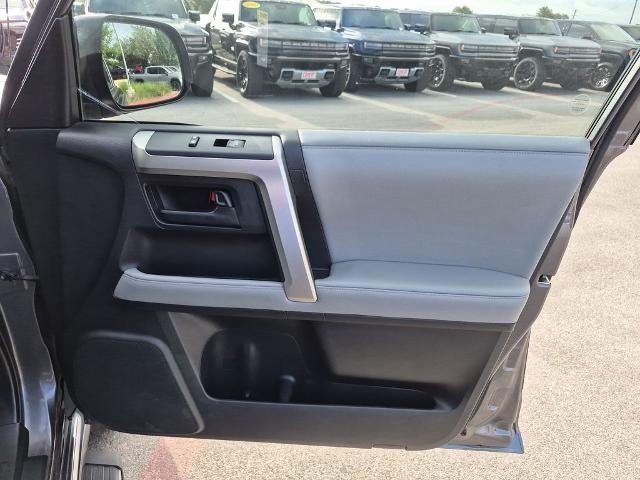2011 Toyota 4Runner 4WD 4dr V6 SR5 (Natl)