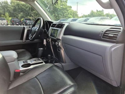 2011 Toyota 4Runner 4WD 4dr V6 SR5 (Natl)