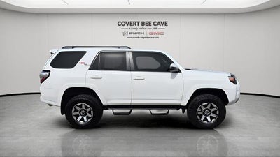 2022 Toyota 4Runner TRD Off Road 4WD (Natl)