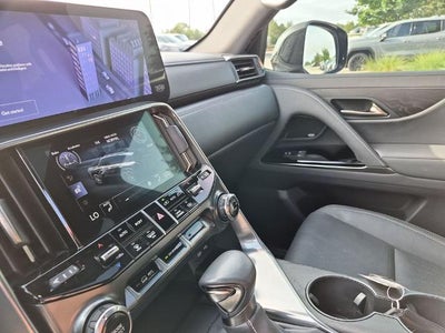 2022 Lexus LX 600 Premium 4WD