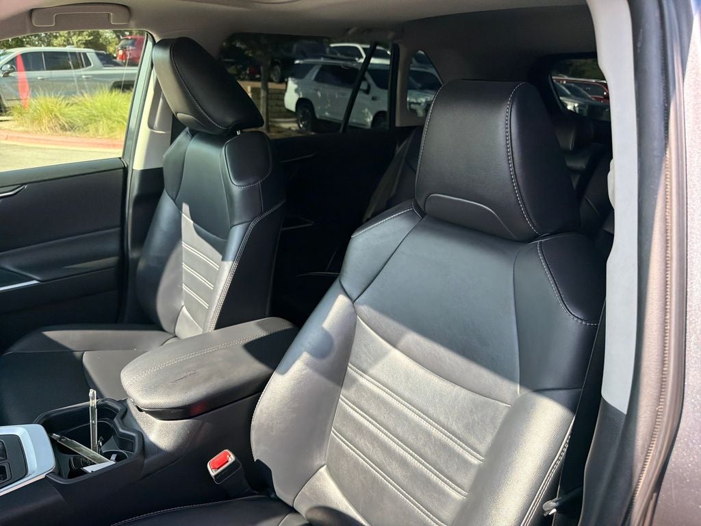 2020 Toyota RAV4 XLE Premium