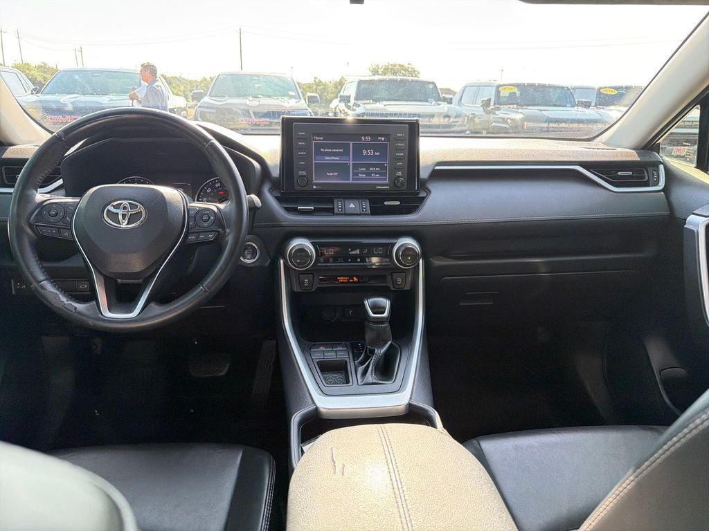 2020 Toyota RAV4 XLE Premium