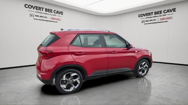 2022 Hyundai VENUE SEL IVT