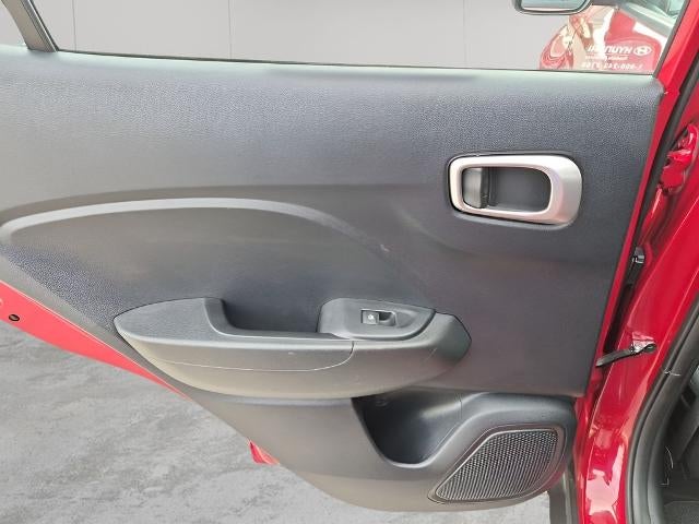 2022 Hyundai VENUE SEL IVT