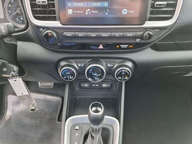 2022 Hyundai VENUE SEL IVT