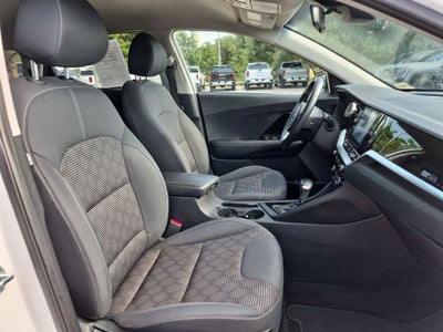 2020 Kia Niro LXS