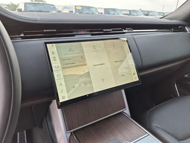 2024 Land Rover Range Rover P400 SE LWB 7 Seat