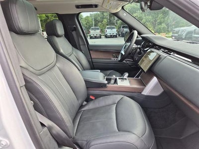 2024 Land Rover Range Rover P400 SE LWB 7 Seat