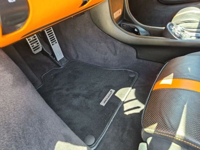 2018 McLaren 570S Base
