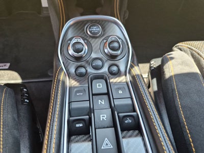 2018 McLaren 570S Base