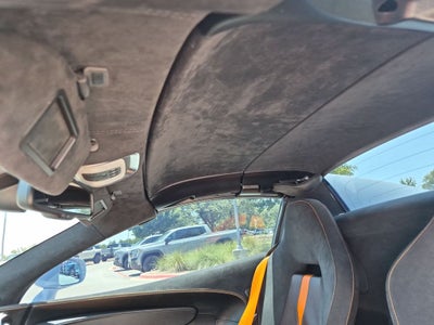 2018 McLaren 570S Base