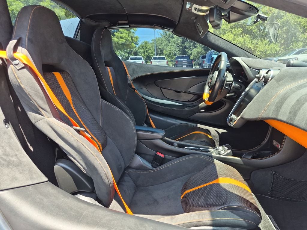 2018 McLaren 570S Base