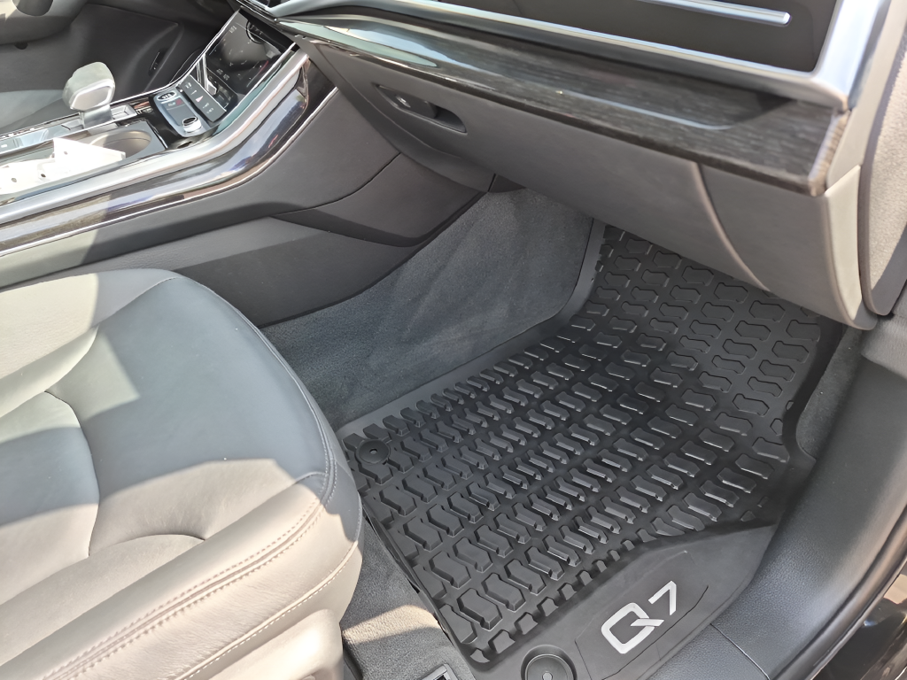 2022 Audi Q7 55 Premium quattro