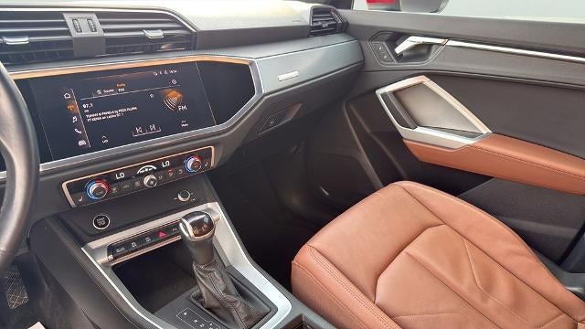 2022 Audi Q3 S line Premium 45 TFSI quattro