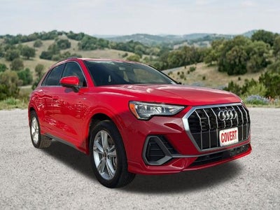 2022 Audi Q3 S line Premium 45 TFSI quattro