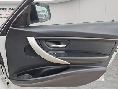 2017 BMW 320i Sedan