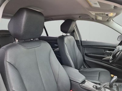 2017 BMW 320i Sedan