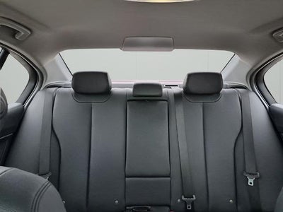 2017 BMW 320i Sedan