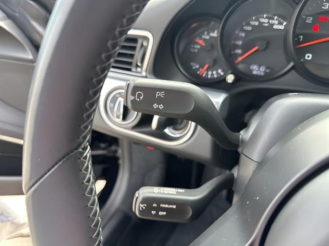 2018 Porsche 911 Carrera Coupe