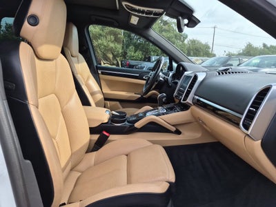 2017 Porsche Cayenne E-Hybrid S