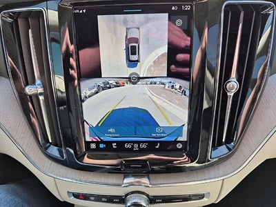2025 Volvo XC60 B5 AWD Plus