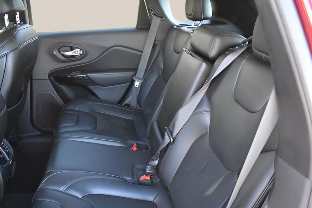 2020 Jeep Cherokee Altitude