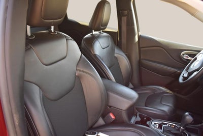 2020 Jeep Cherokee Altitude