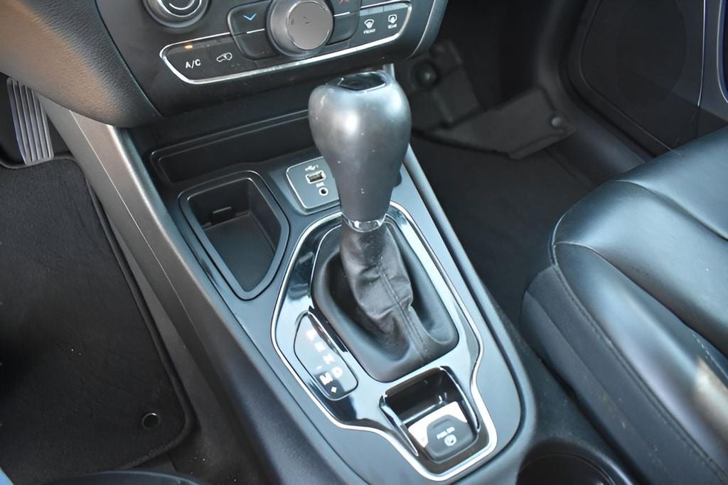 2020 Jeep Cherokee Altitude