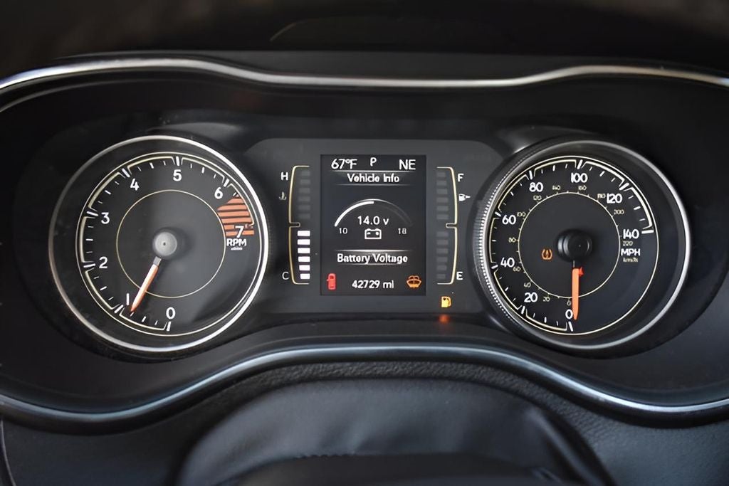 2020 Jeep Cherokee Altitude