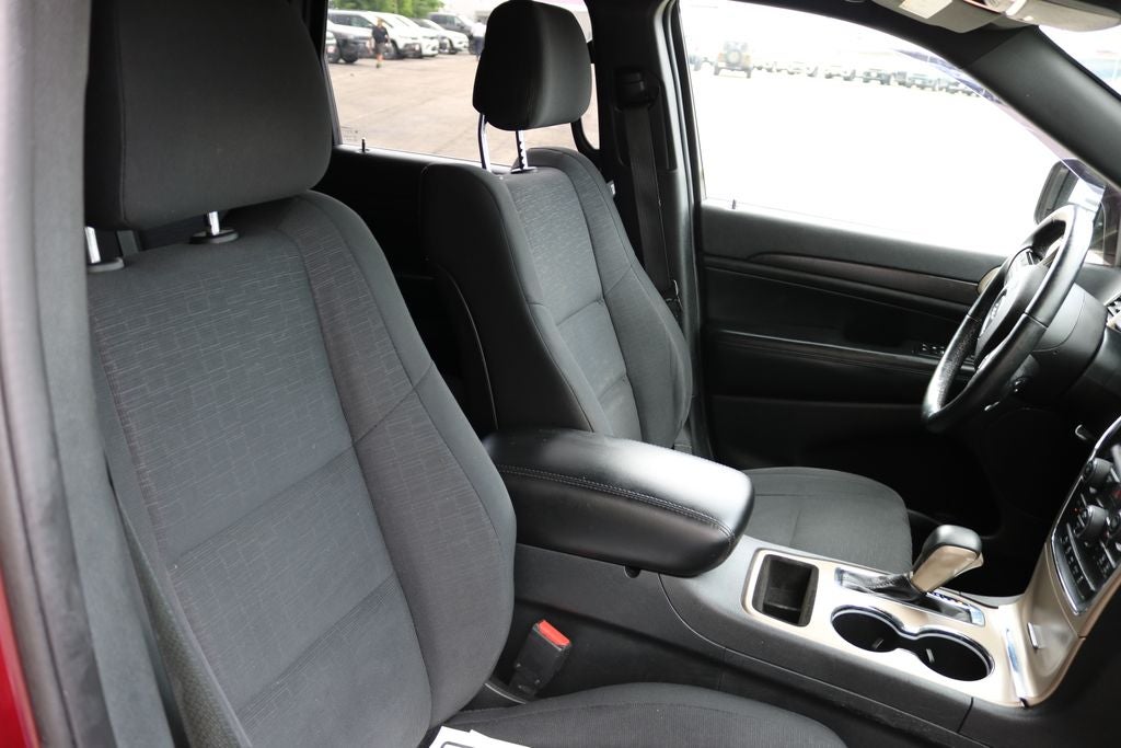 2016 Jeep Grand Cherokee Laredo