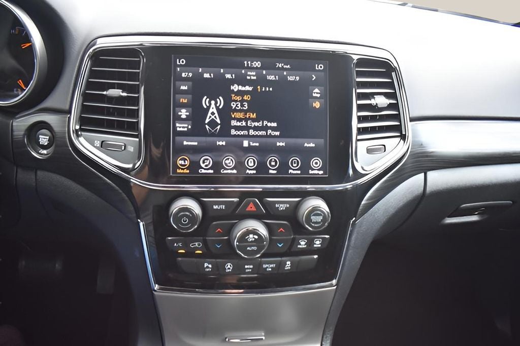 2020 Jeep Grand Cherokee Laredo E