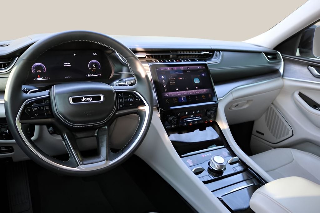 2023 Jeep Grand Cherokee Overland