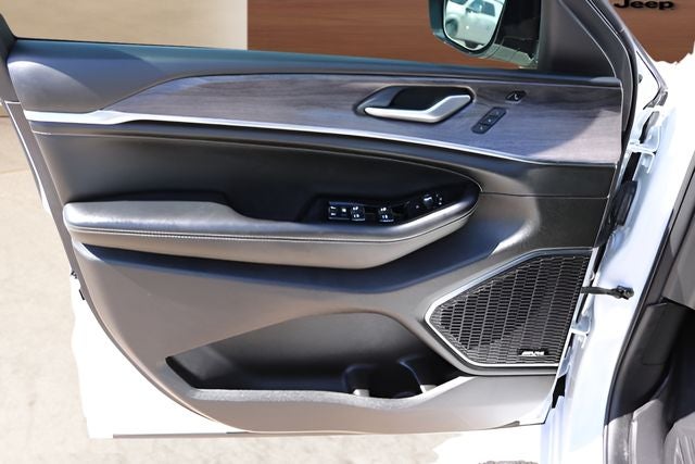 2024 Jeep Grand Cherokee Overland