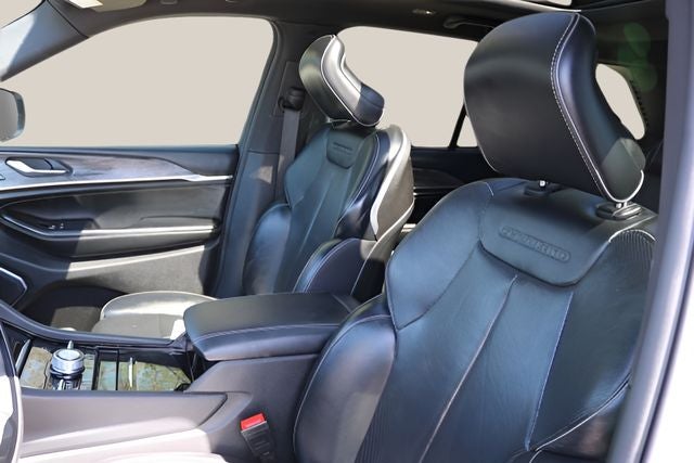 2024 Jeep Grand Cherokee Overland