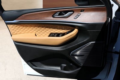 2023 Jeep Grand Cherokee Summit