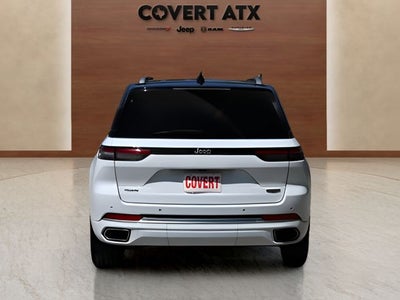 2023 Jeep Grand Cherokee Summit