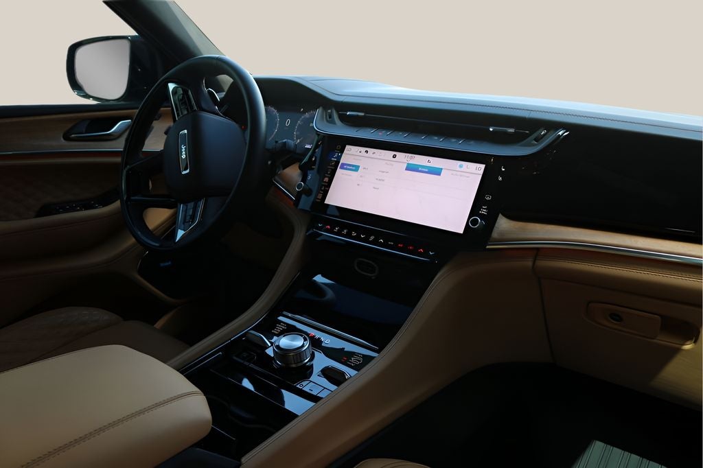 2026 Jeep Grand Cherokee Summit