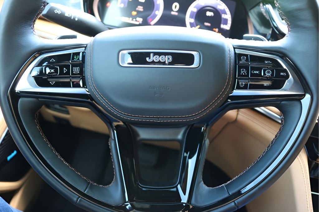 2026 Jeep Grand Cherokee Summit