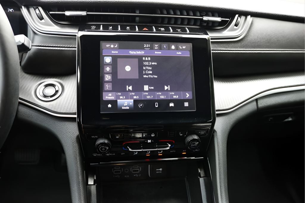 2023 Jeep Grand Cherokee L Altitude