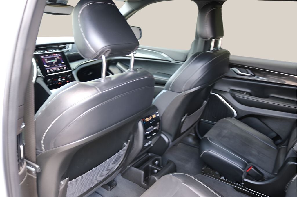 2022 Jeep Grand Cherokee L Altitude